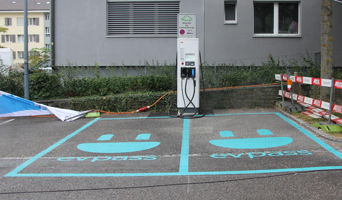Shell Recharge Charging Station, Könizstrasse in Köniz