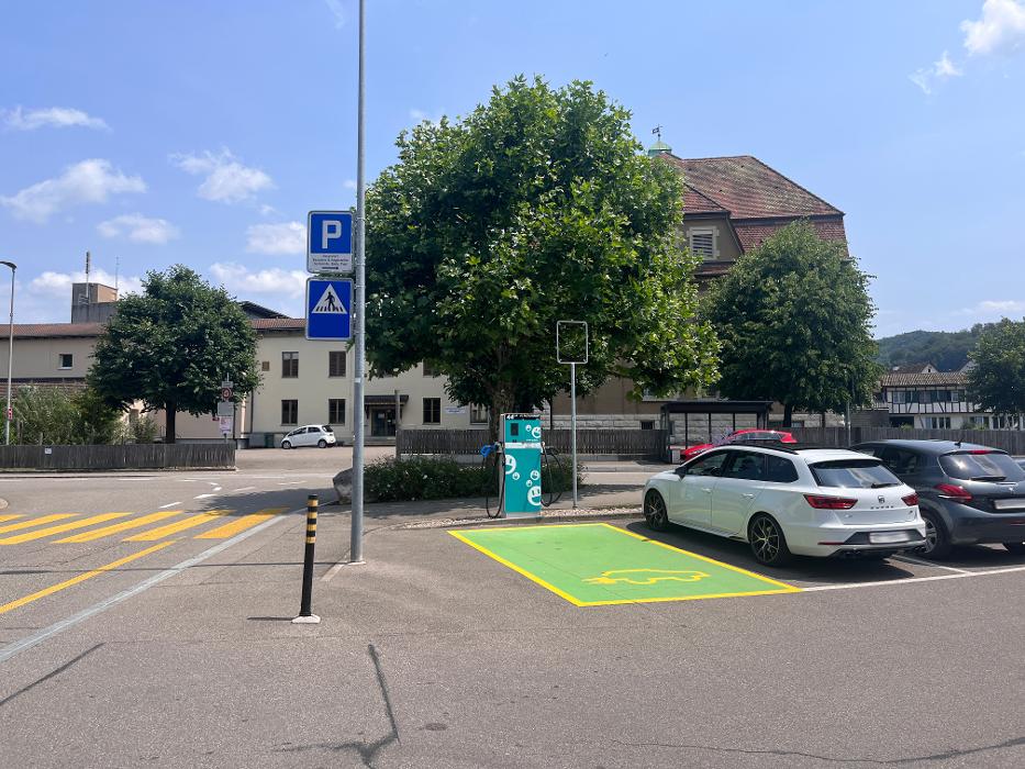 Shell Recharge Charging Station, Grammontstrasse in Lausen