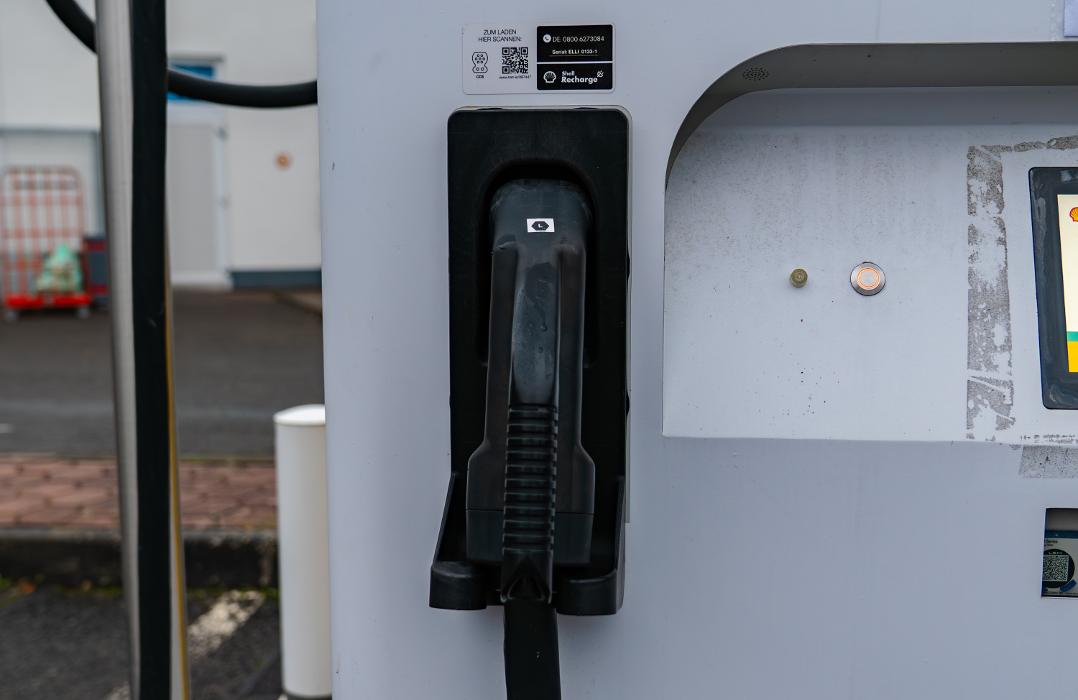 Shell Recharge Charging Station, Kaltenbach in Hinterweidenthal