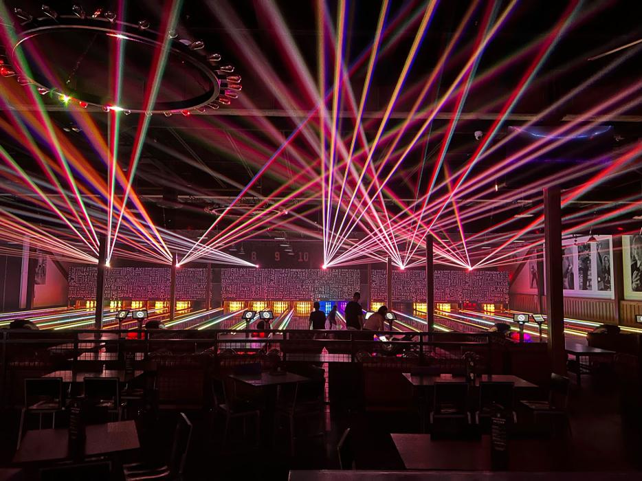 Lodi Bowling Lounge & Bar - Lodi, CA