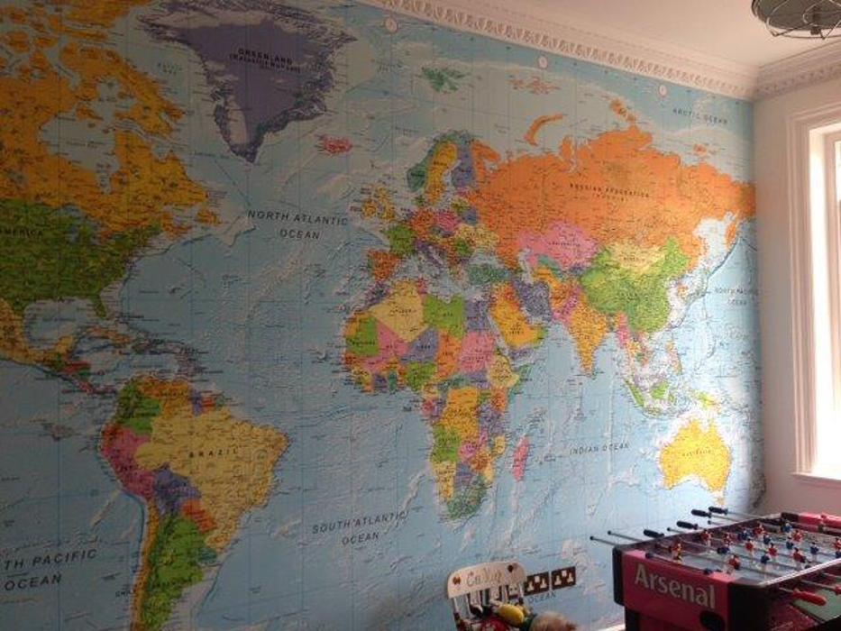 Very large wall maps - world map