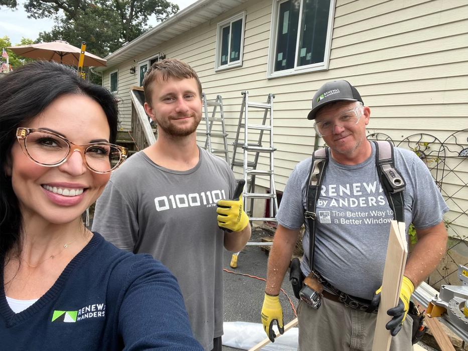 Sales - Renewal by Andersen by Renee - Window & Door Replacement | Installation | Design Consultation - Vernon Hills, IL