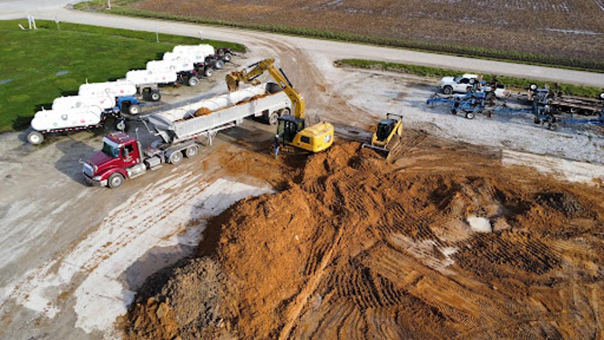 808 Enterprises LLC - Watson, IL