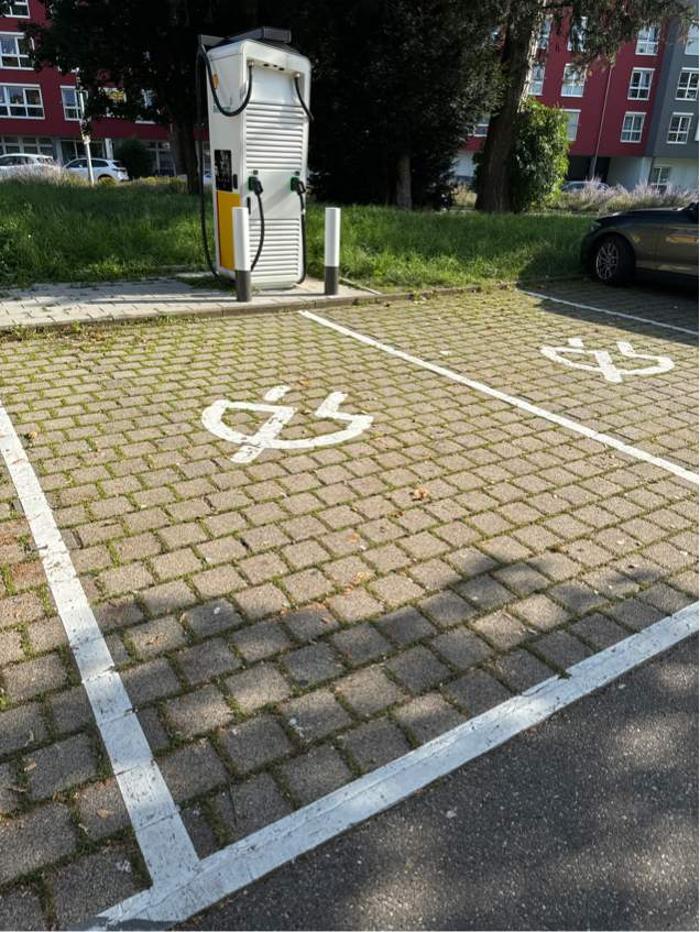 Shell Recharge Charging Station, Dettinger Straße in Kirchheim unter Teck