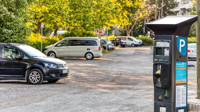 WIPARK P+R Oberlaa Parkplatz, An der Kuhtrift in Wien