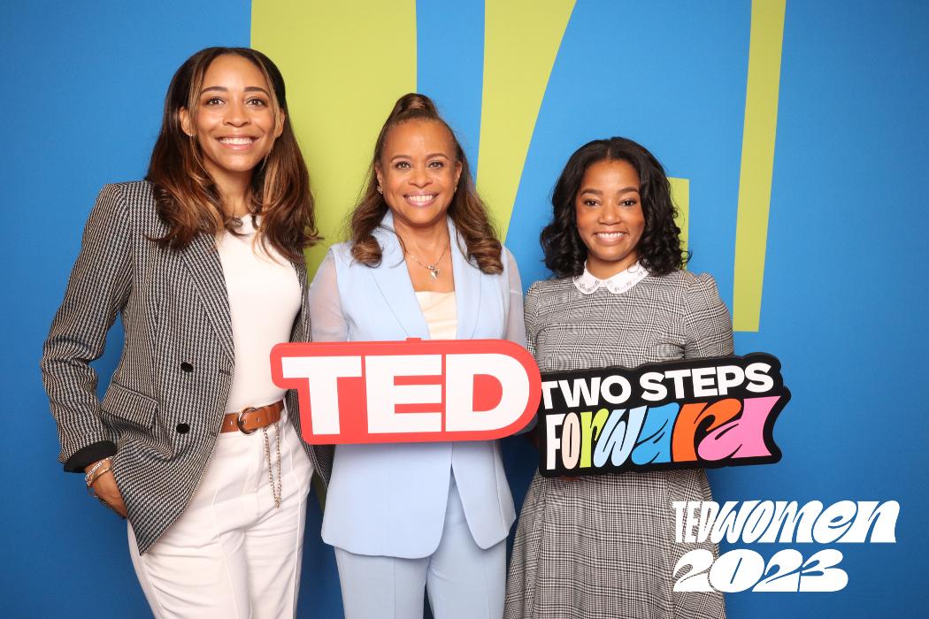 Luxebooth.com Photo Booth Rental Houston - Houston, TX