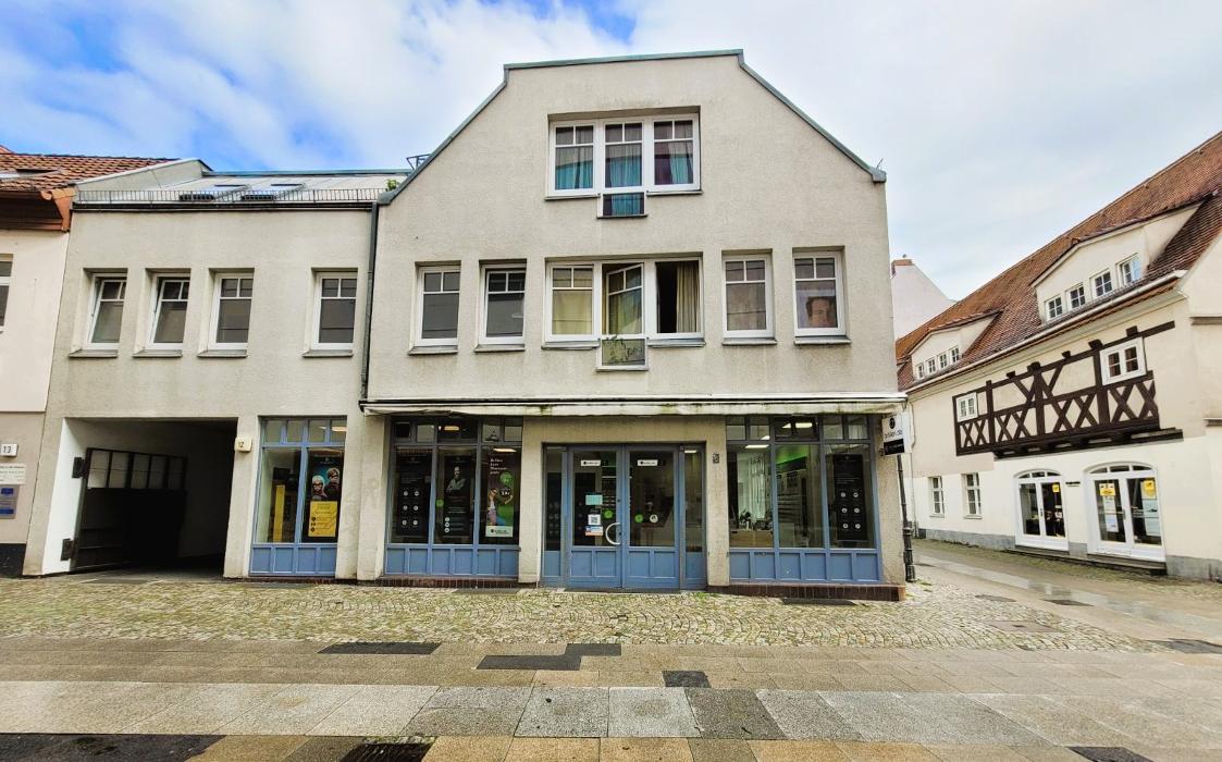 brillen.de & The Good Brand Opticians, Charlottenstraße in Berlin