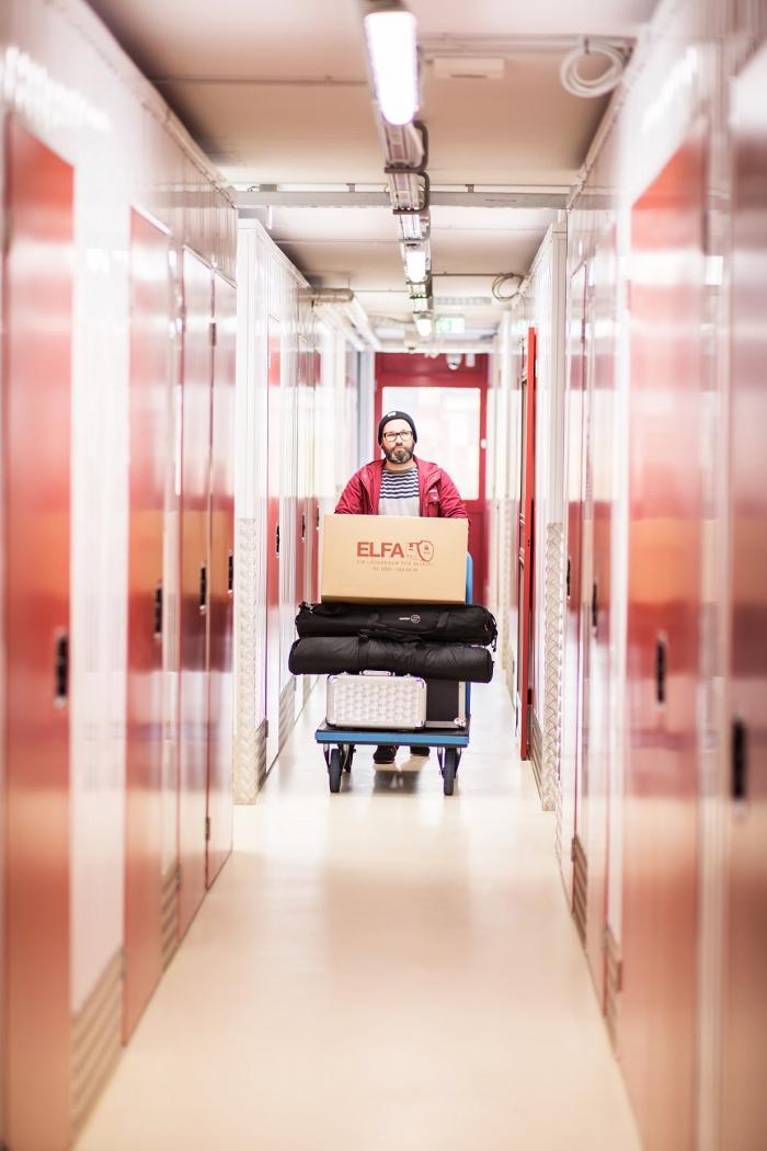 ELFA GmbH & Co KG Ein Lagerraum für Alle(s), Staakener Straße in Berlin