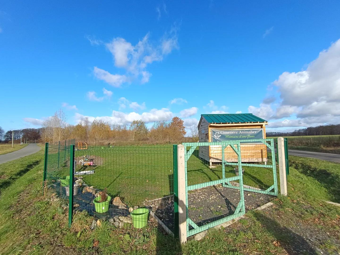 Cimetière animalier Mémoire d'une Fleur pompes funèbres, inhumation et crémation