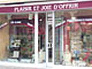 Plaisir et Joie d'Offrir vêtement pour femme (détail)