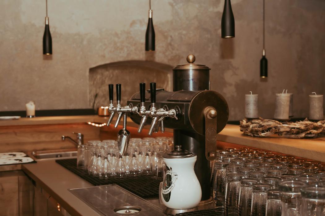 Restaurant - Zum Dampfl, Hauptplatz in St. Johann in Tirol