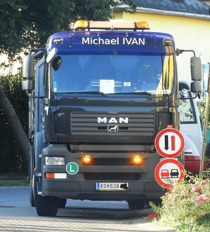 Michael Ivan Transport - Erdbau - Handel, Augasse in Langenzersdorf