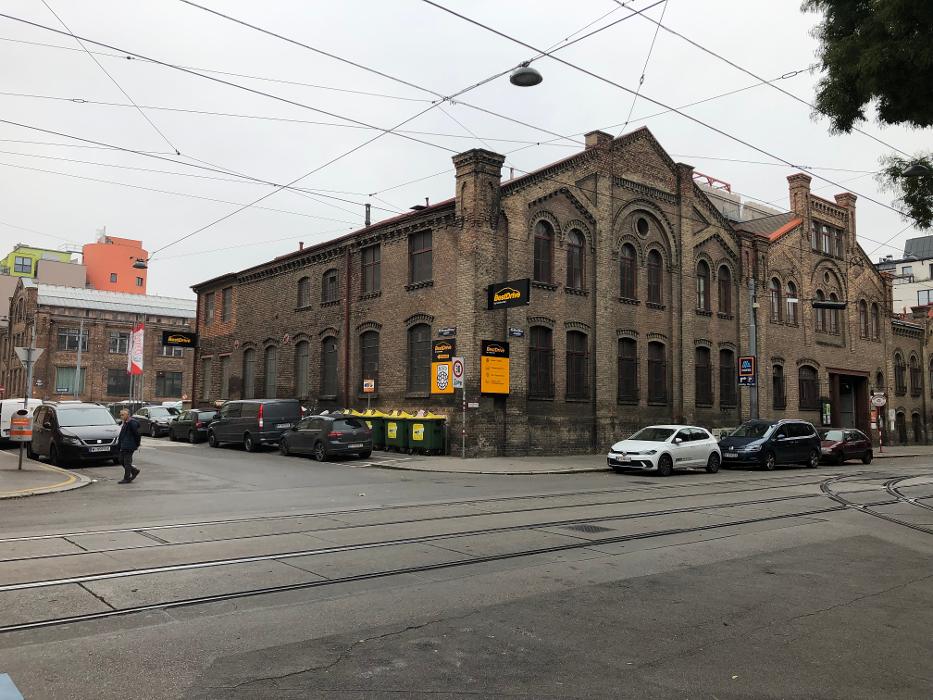 BestDrive Wien Favoriten, Quellenstraße in Wien