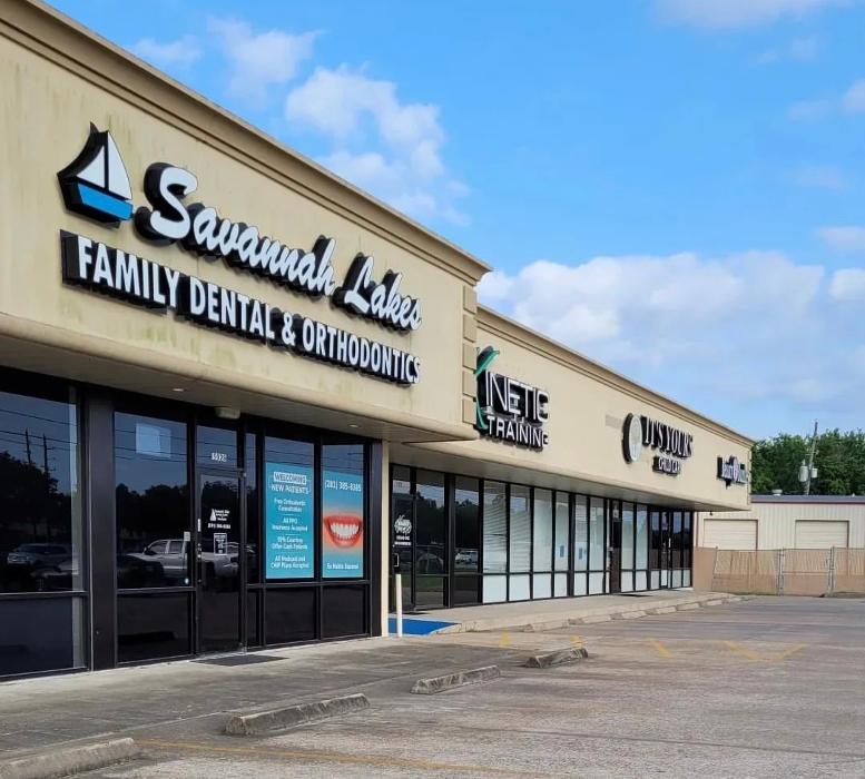 Savannah Lakes Family Dental &amp; Orthodontics Logo