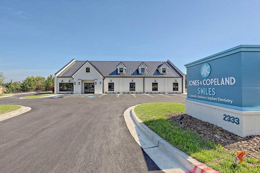 Jones & Copeland Smiles - Dr. Eric W. Jones, DMD - Buford, GA