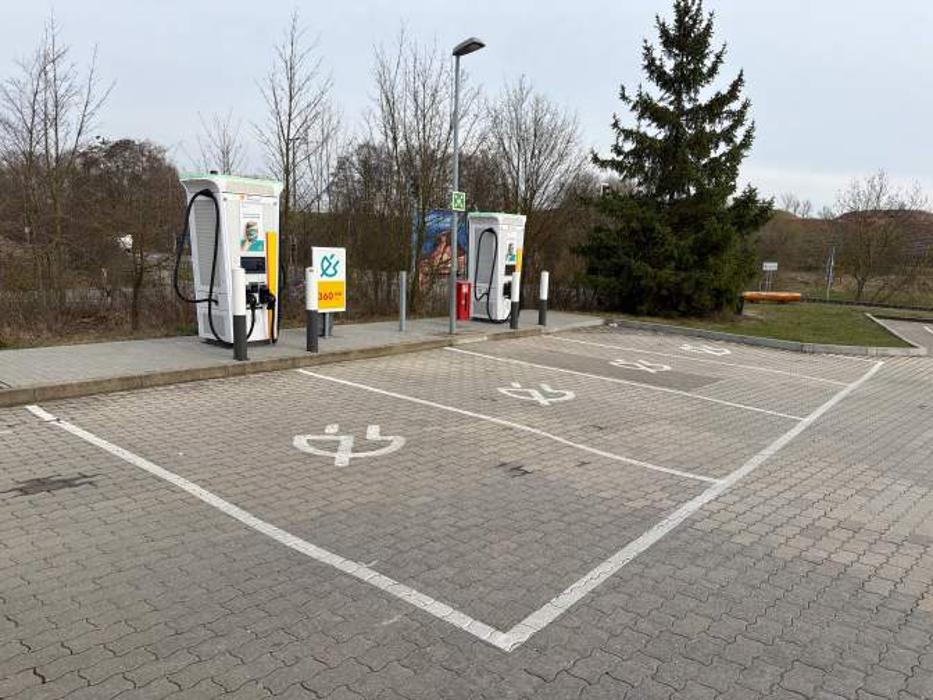 Shell Recharge Charging Station, Ronneburger Straße in Gera