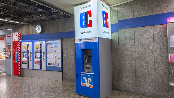 Geldautomat Raiffeisenbank München Süd eG in München