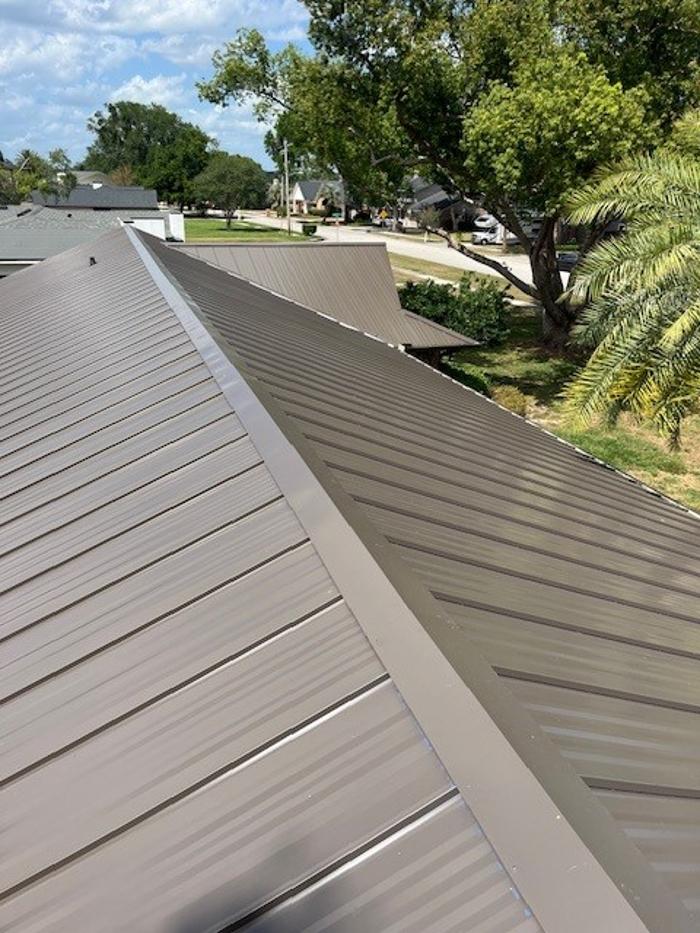 Collis Roofing Image