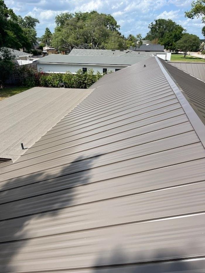 Collis Roofing Image