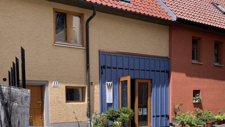 Wünsche Manufaktur, Ochsenwanger Straße in Lenningen