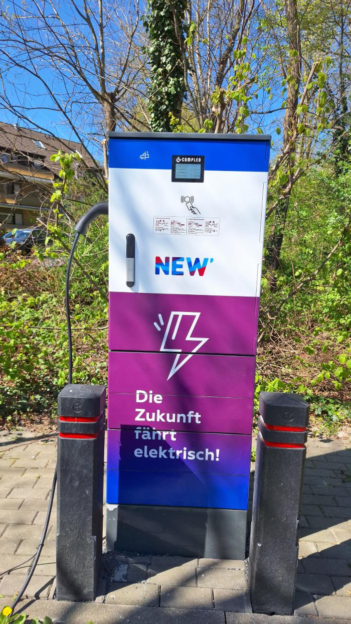 NEW Energie-Ladestation, Martin-Köllen-Straße in Jüchen