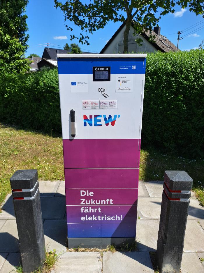 NEW Energie-Ladestation, Auf der Heide in Grevenbroich