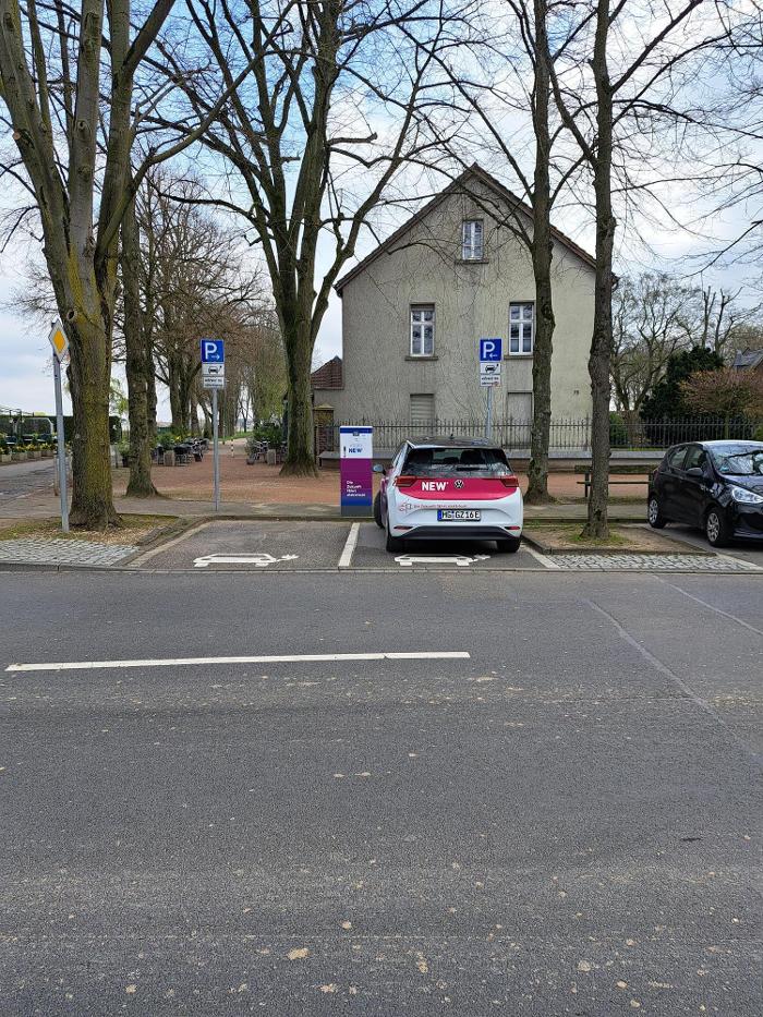 NEW Energie-Ladestation, Heiligenpesch in Mönchengladbach