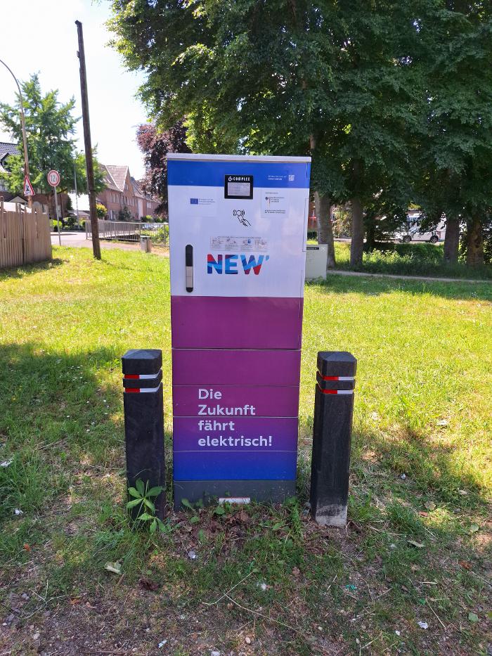 NEW Energie-Ladestation, Graf-Kessel-Straße in Grevenbroich