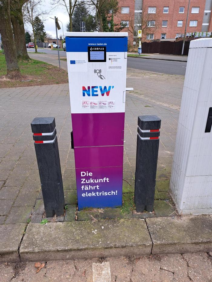 NEW Energie-Ladestation, Konrad-Adenauer-Ring in Viersen