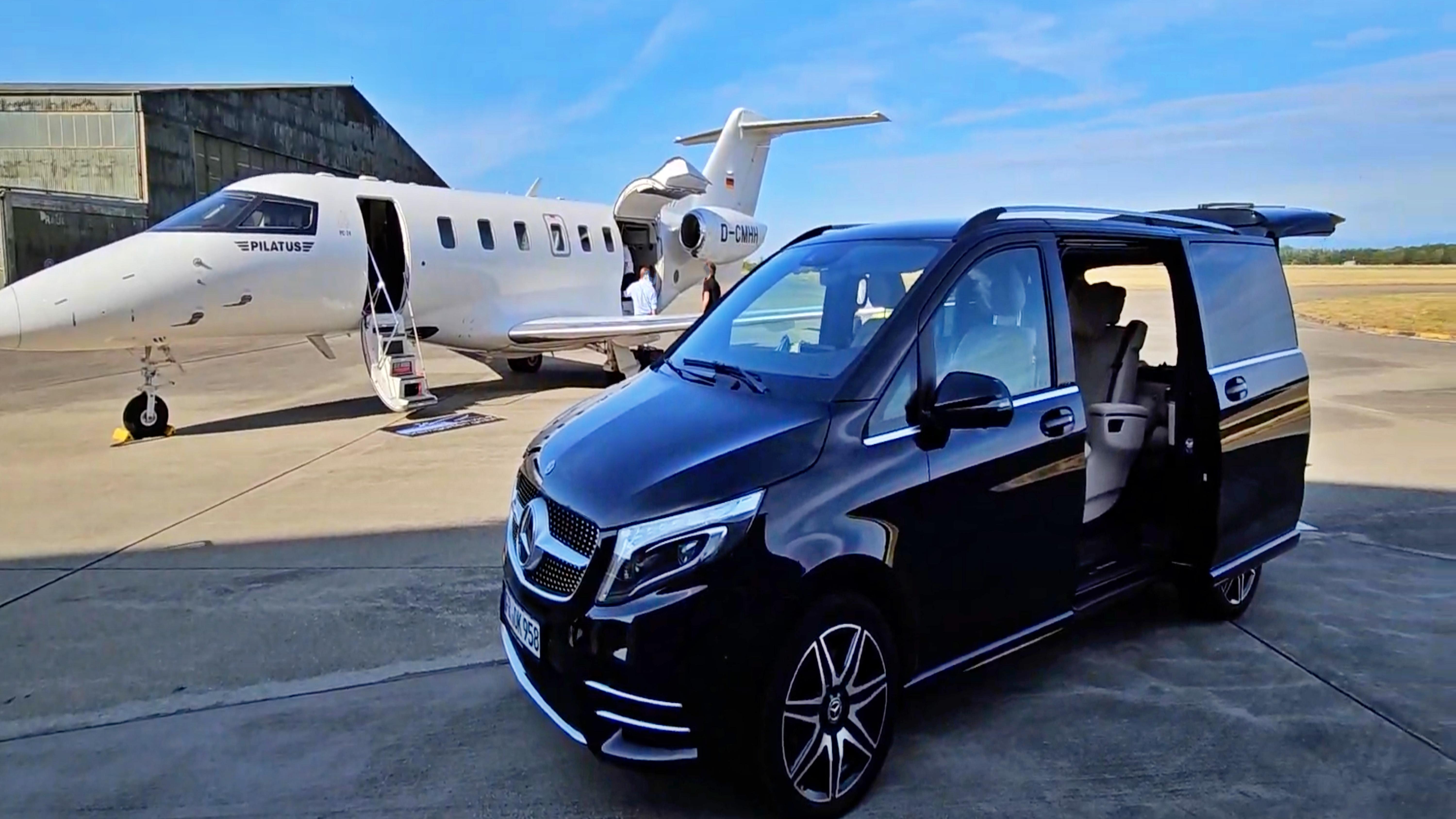 Okay Taxi, Heinrich-Heine-Straße in Freiburg im Breisgau
