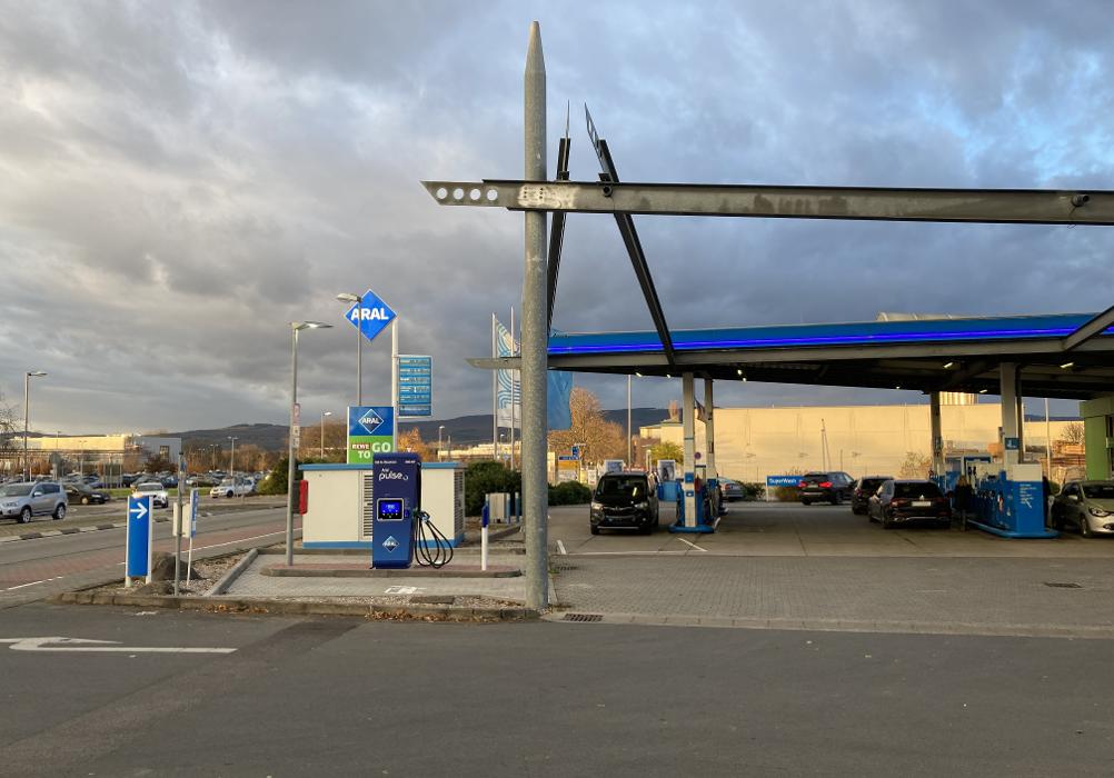 Aral pulse Ladestation, Konrad-Adenauer-Straße in Ingelheim am Rhein