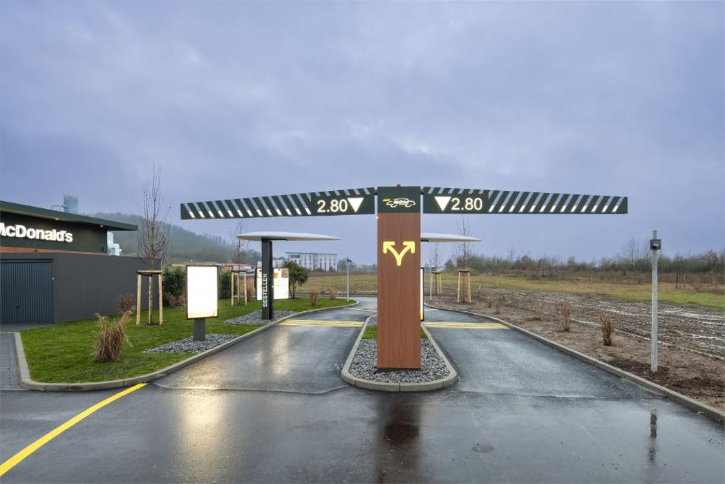 McDonald's, Speedmasterstraße in Steinsfeld