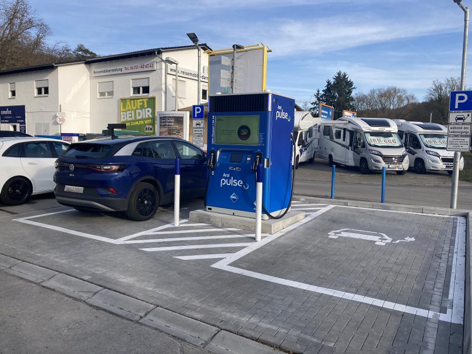 Aral pulse Ladestation, Odenwaldstraße in Mühltal