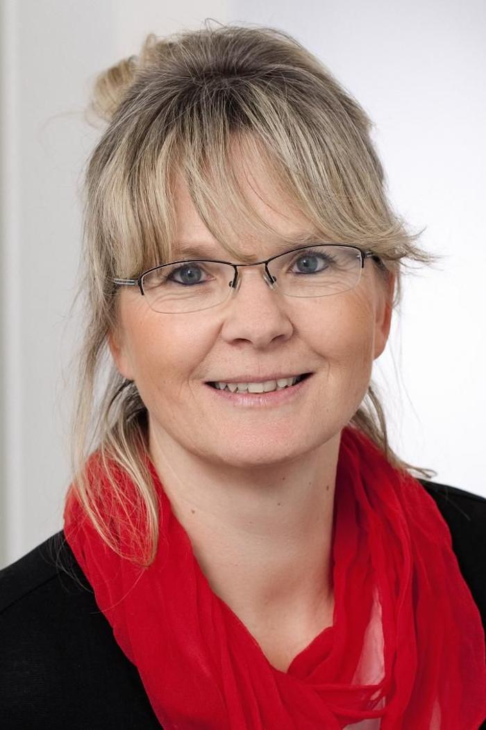 ERGO Versicherung Andrea Ehrlich, Schloßallee in Berlin