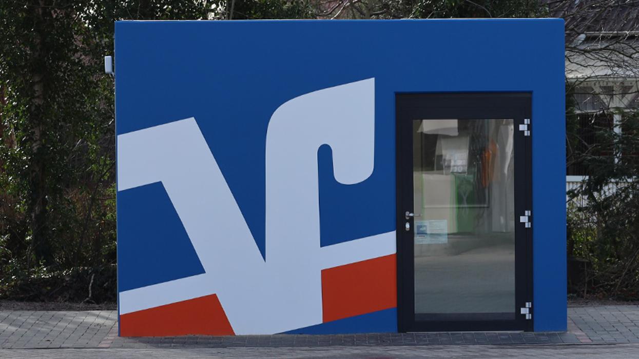 Volksbank in Ostwestfalen eG, SB-Geschäftsstelle Wasserstraße, Weißer Stein in Petershagen