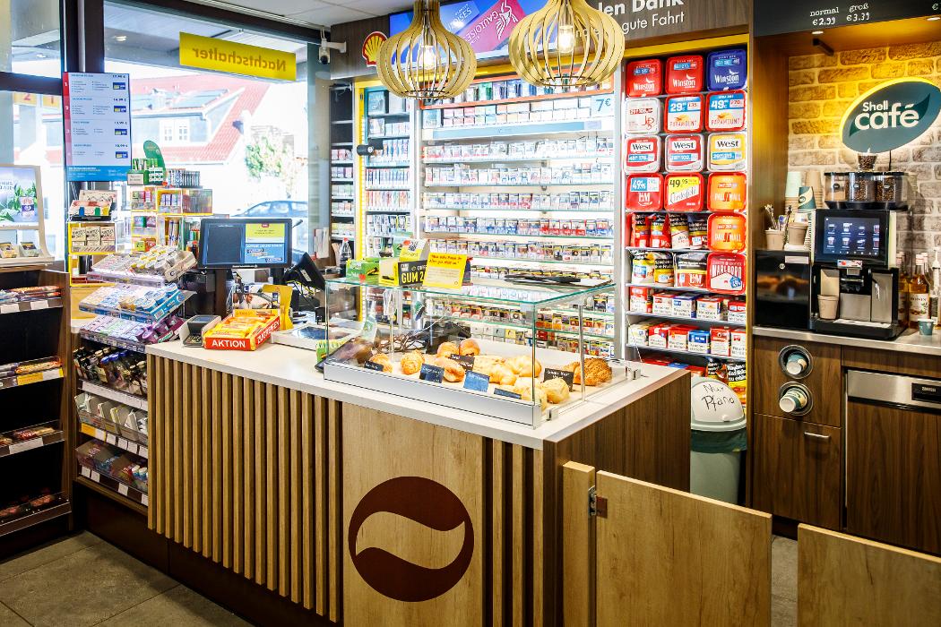 Shell Recharge Charging Station, Nienburger Straße in Syke