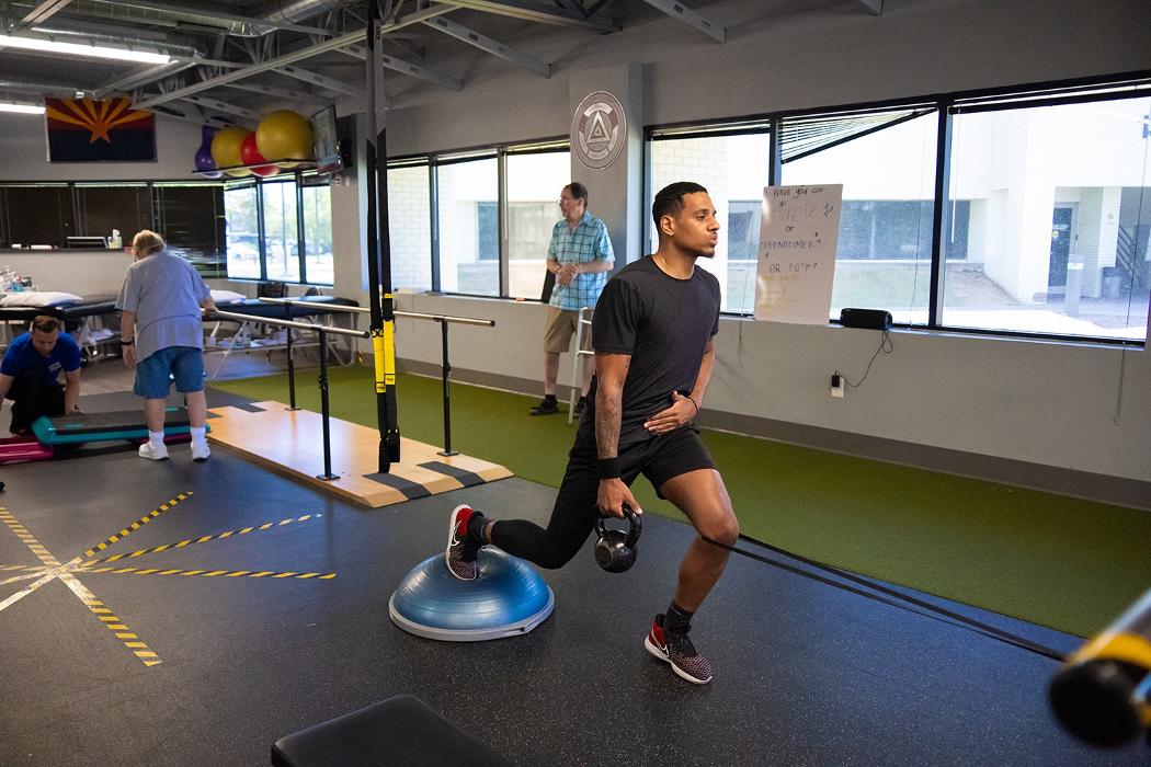 Spooner Uptown Chandler Image