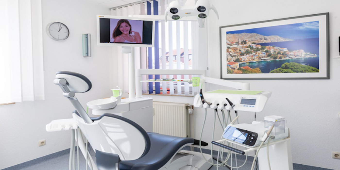 Praxis für Zahnheilkunde Dr. Jens Lucius, Schulzen Hof in Wolfsburg