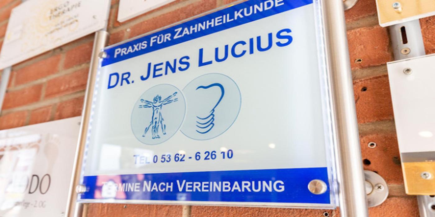 Praxis für Zahnheilkunde Dr. Jens Lucius, Schulzen Hof in Wolfsburg