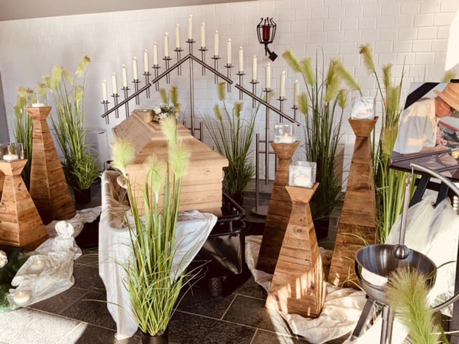 Bestattungen Rolf Specht e.K. | Inhaber Marcus Dezer, Rhein-Mosel-Straße in Emmelshausen