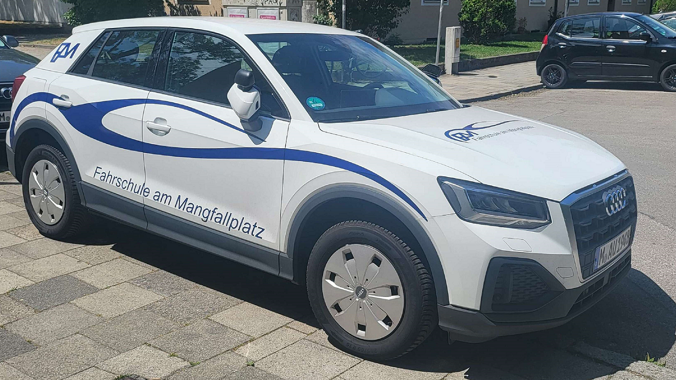 Fahrschule Mangfallplatz, Akeleistraße in München