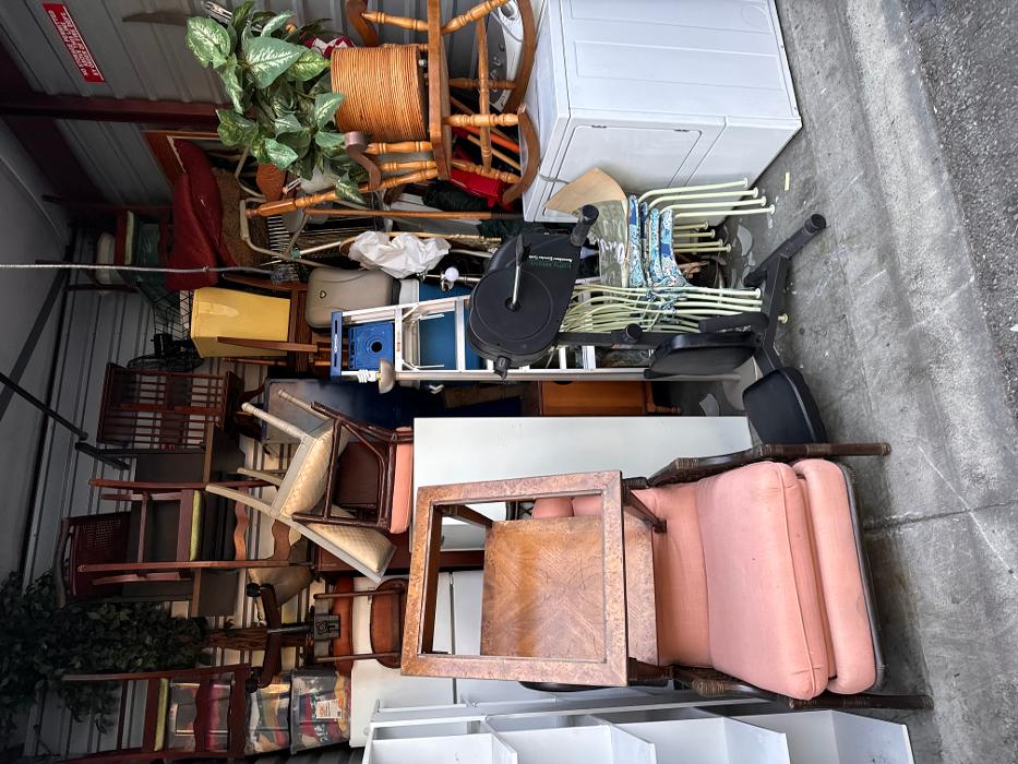 1-833-DAT-JUNK JUNK REMOVAL - Newport Beach, CA