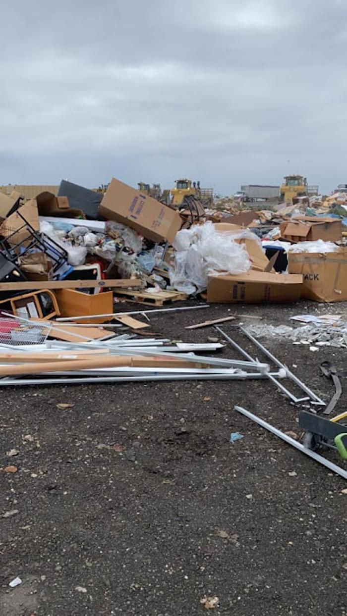 1-833-DAT-JUNK JUNK REMOVAL - Newport Beach, CA
