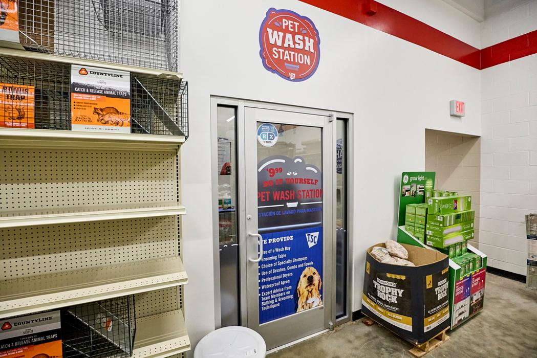 Tractor Supply Co. Image