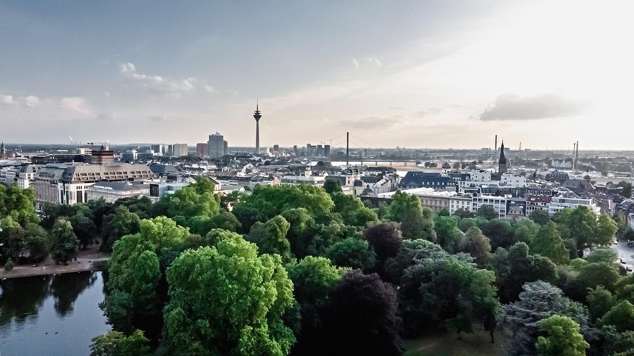 Erste Hausverwaltung Düsseldorf GmbH & Co. KG, Max-Planck-Straße in Erkrath