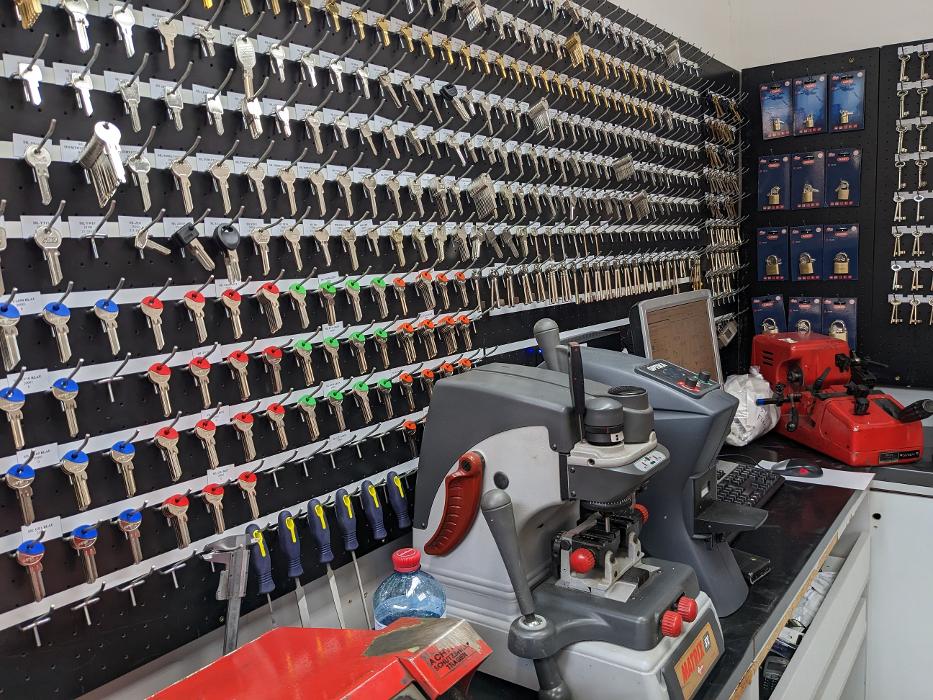 MISTER MINIT - Schlüssel & Schuhreparatur, Schönbrunner Allee in Vösendorf