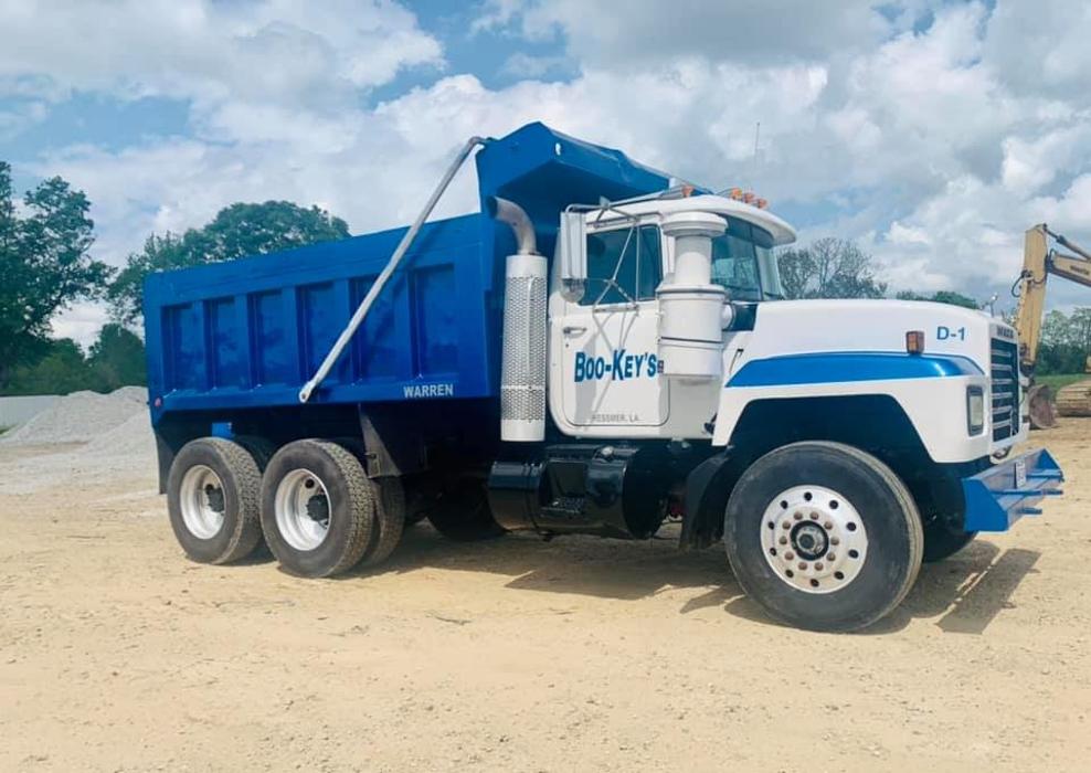 Boo-Key's Wrecker Service - Hessmer, LA