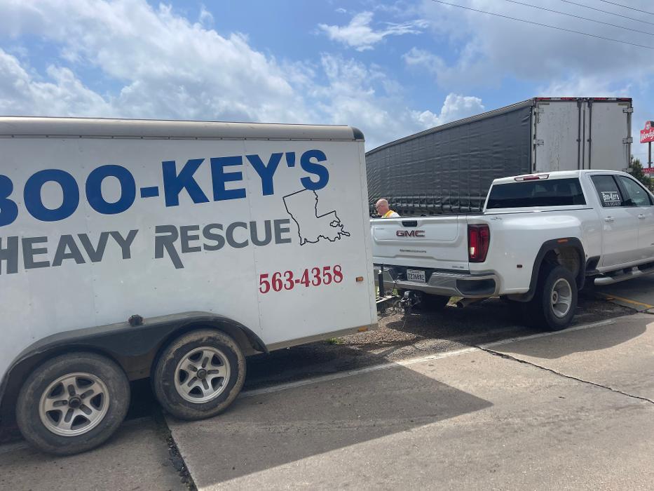 Boo-Key's Wrecker Service - Hessmer, LA