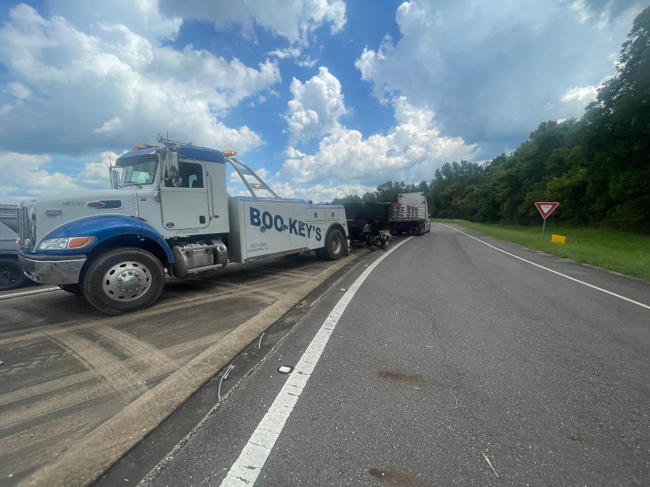 Boo-Key's Wrecker Service - Hessmer, LA
