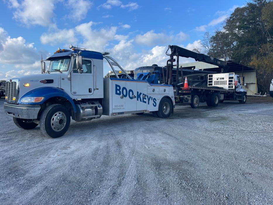 Boo-Key's Wrecker Service - Hessmer, LA